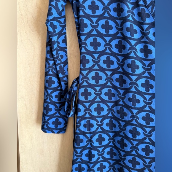 Boden Jersey Wrap Midi Dress Blue Black Print Long Sleeve Sz 6P - Picture 7 of 14